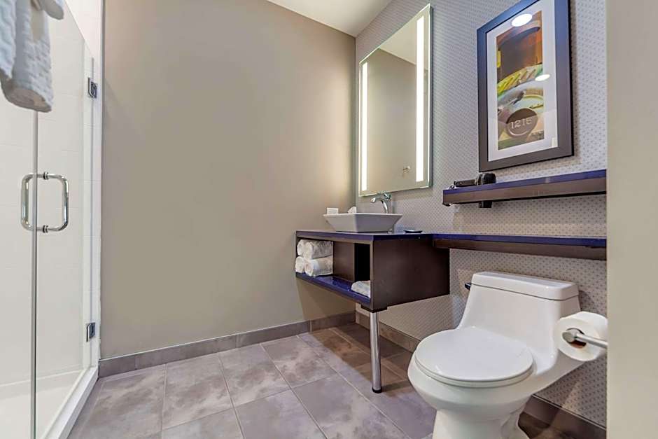 GLo Best Western Dawley Farms In Sioux Falls
