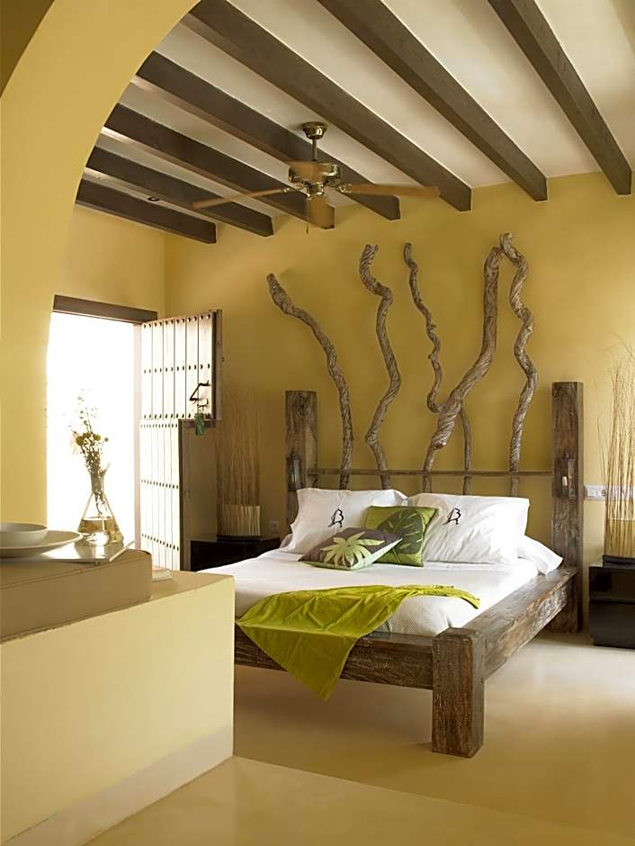 La Almendra y El Gitano