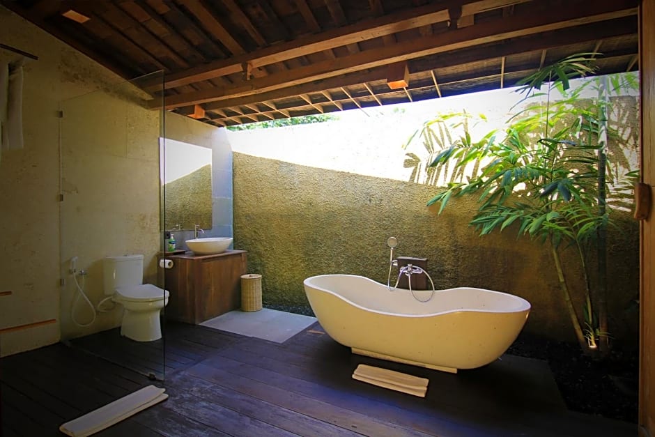 Taulan Villa by Social Hideout