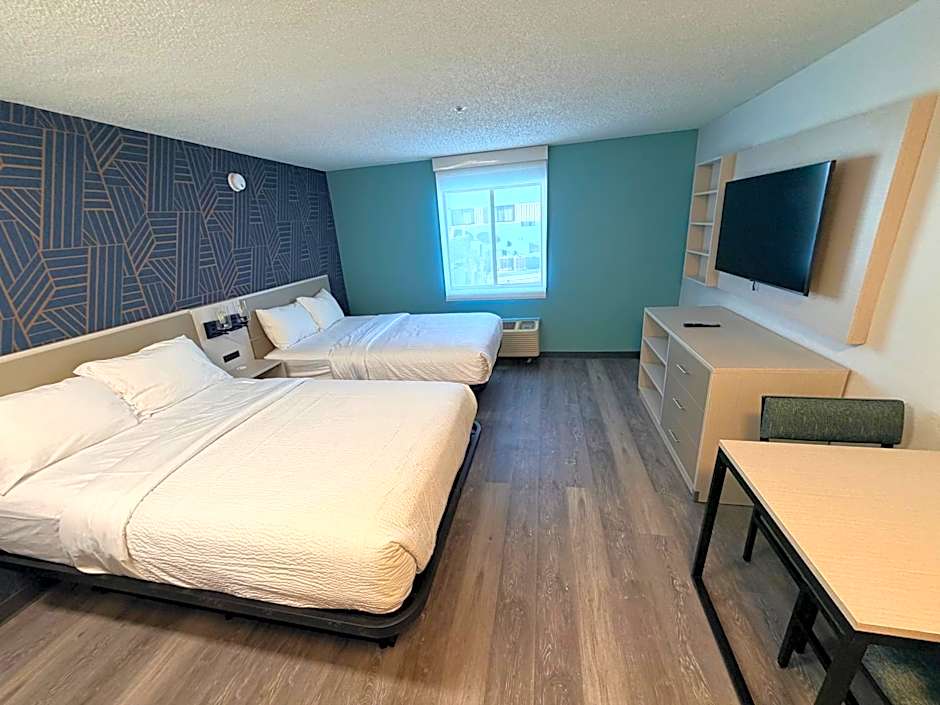 MainStay Suites Indianapolis Northwest - College Parks
