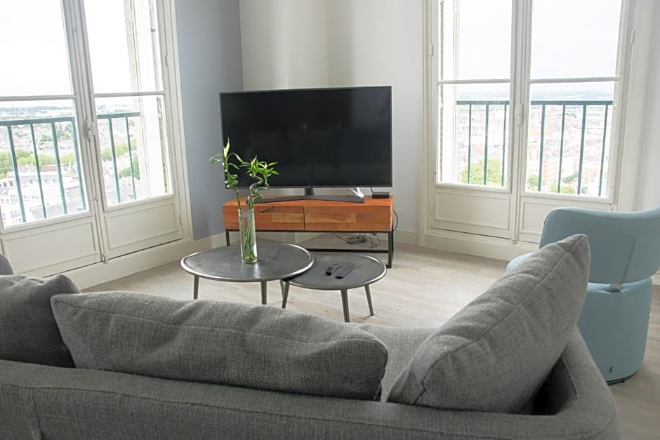 15ème droite - Tour Perret - Centre-Ville - 4 étoiles