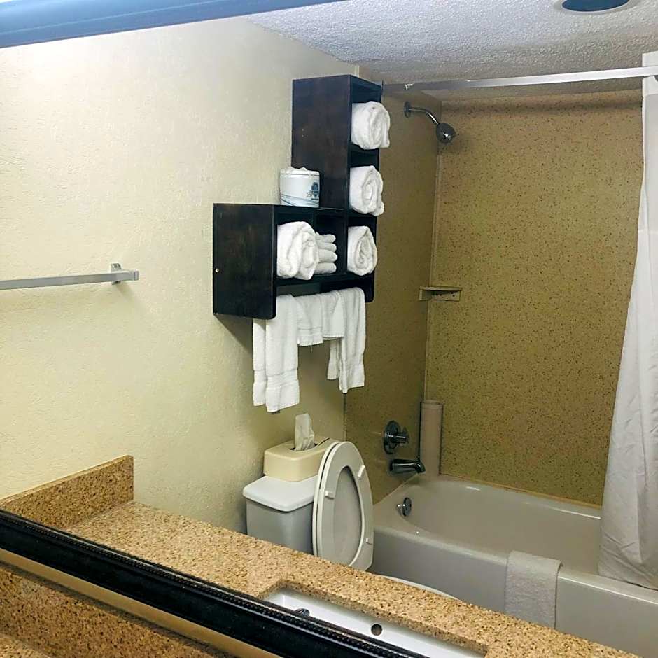 Quail Inn and Suites - Myrtle Beach