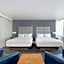 hotelVetro Iowa City, Tapestry Collection by Hilton