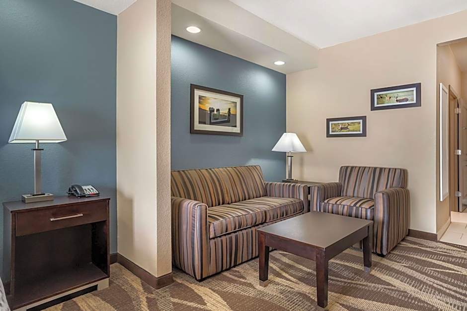 Best Western Plus Lake Jackson Inn & Suites