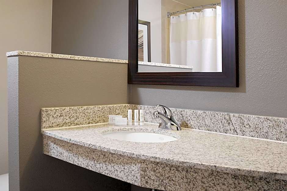 Courtyard by Marriott Houston Pearland