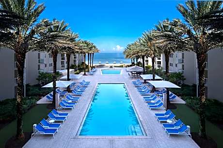 Edgewater Beach Hotel