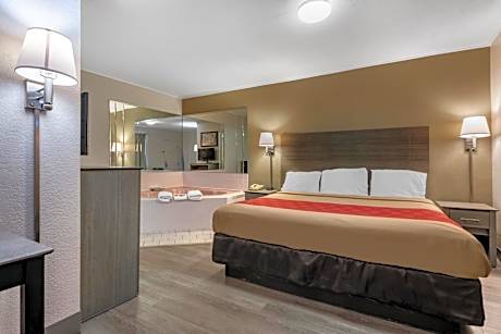 Superior King Room - Non-Smoking