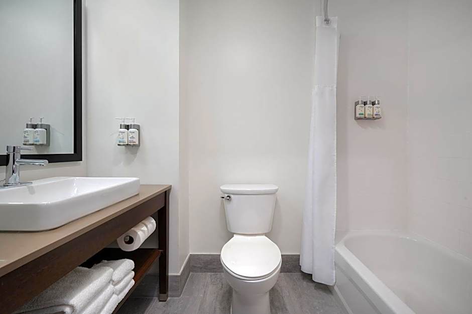 Garner Hotel Evansville East by IHG