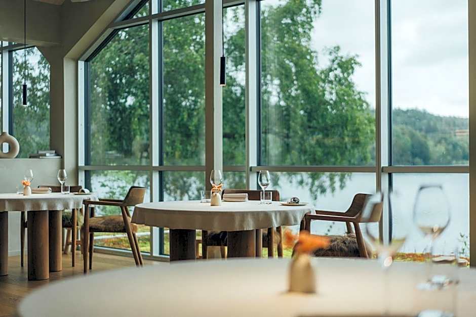 Hällsnäs Hotell & Restaurang