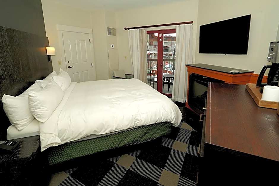 Heavenly Village Condos - Grand Residence