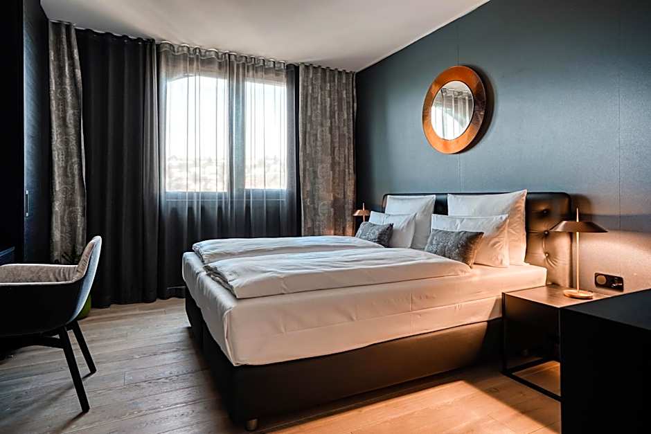 CLOUD No7 APARTMENTS - The Original