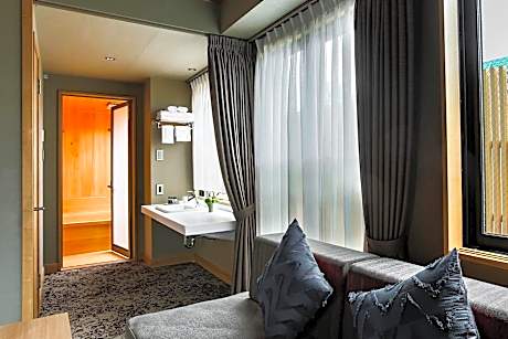 Suite with City View