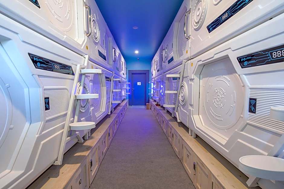 Capsule Inn Bali