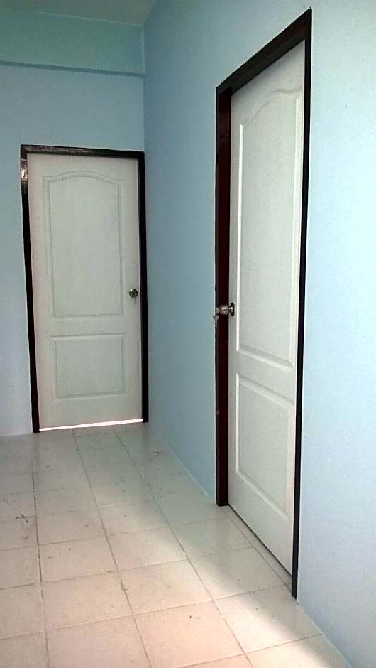 A & P House Charansanitwong