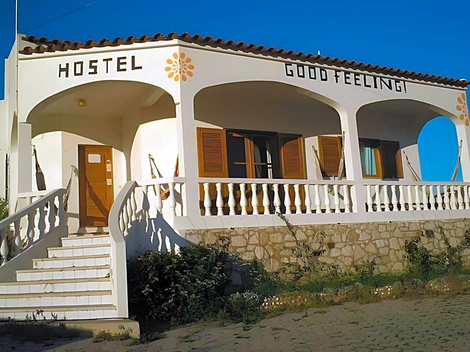 Good Feeling Hostel & Guest House