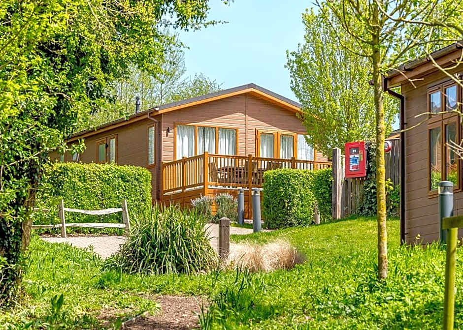 Canterbury Reach Lodge Retreat