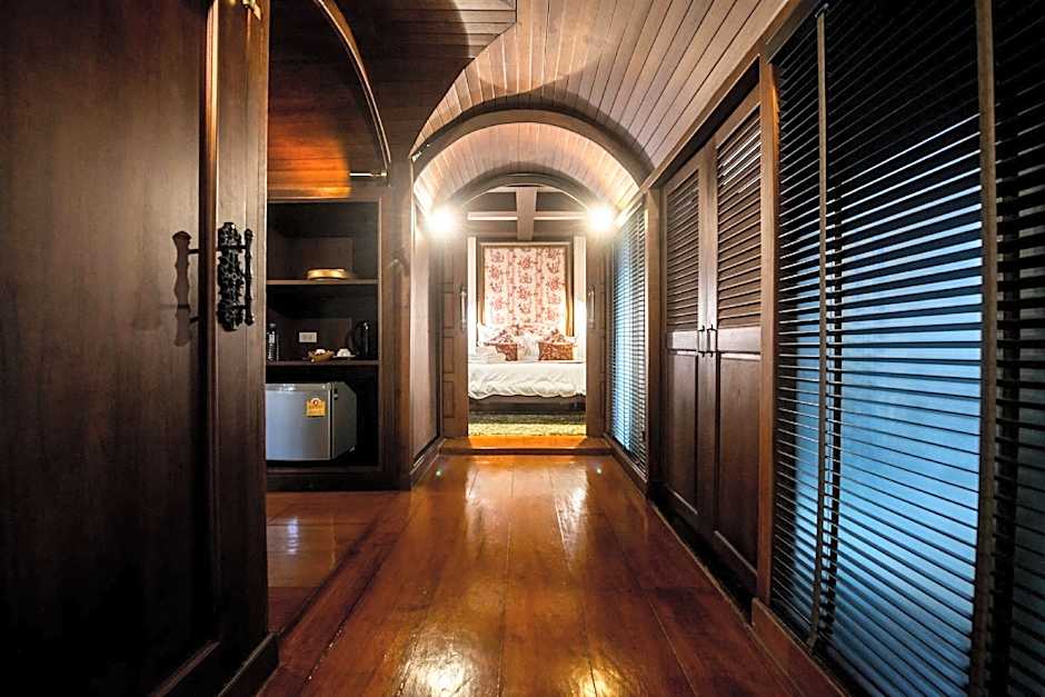 Amara Villa Khao Ka Lok