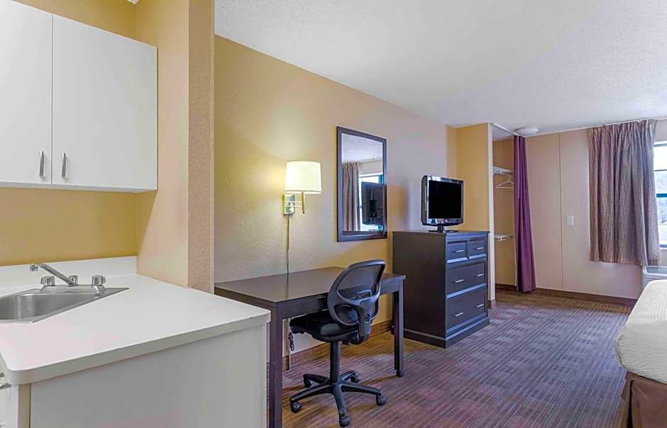 Extended Stay America Suites - Houston - Galleria - Westheimer