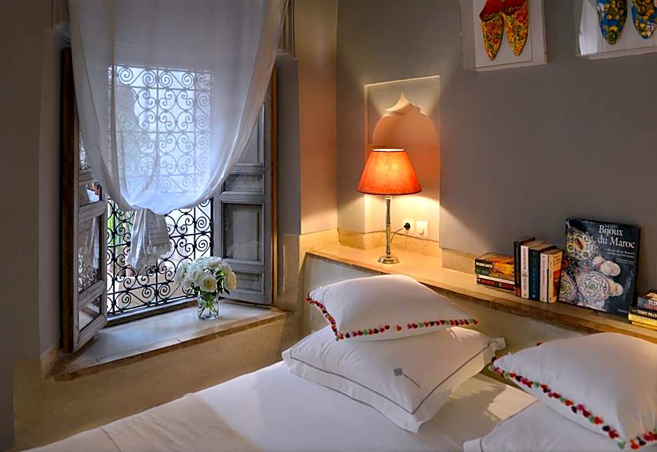 Riad Dar Housnia
