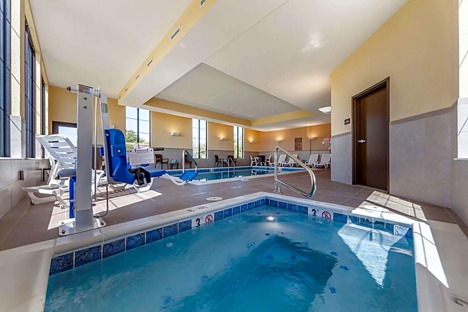 Comfort Suites Grand Island South