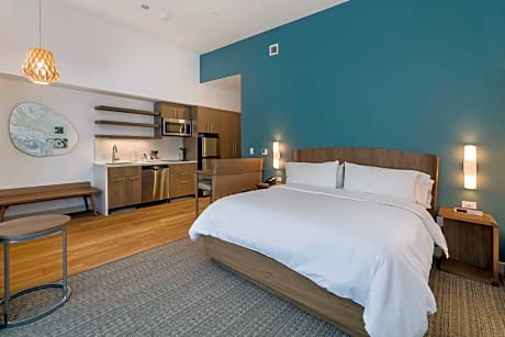 Studio, 1 King, Sofa bed