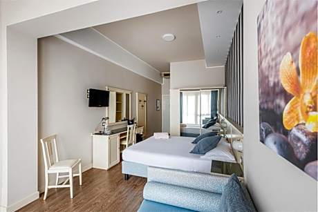 Comfort Quadruple Room