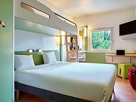 ibis budget Santeny