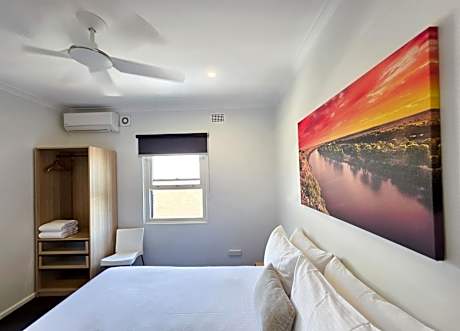 Queen Room with Shared Bathroom