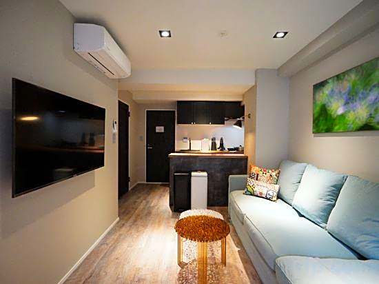 Real Life Kudanshita Posh 1-Bedroom 5Pax 3Mins Sub