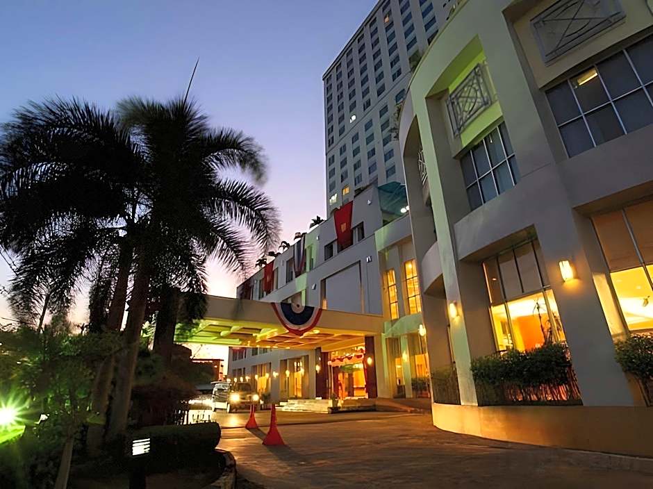 Diamond Plaza Hotel Suratthani
