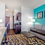 La Quinta Inn & Suites by Wyndham Northlake Ft. Worth