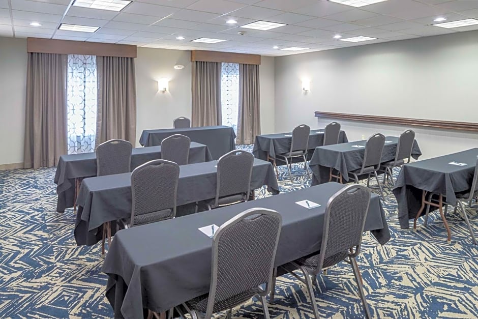 Homewood Suites By Hilton Cedar Rapids-North