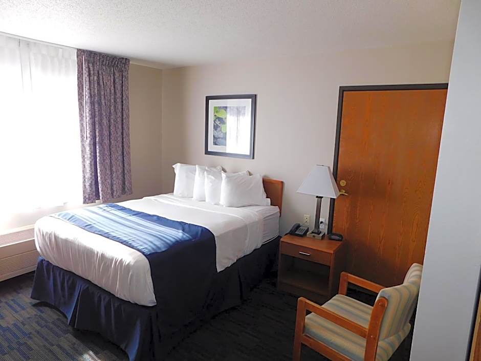 Northwoods Best Inn - Chetek
