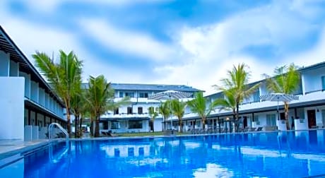 Coco Royal Beach Resort