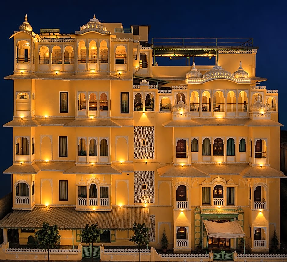 Amar Kothi Hotel