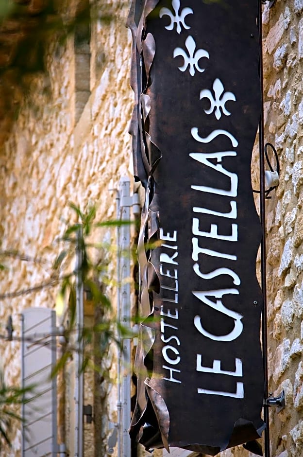 Hostellerie Le Castellas - Les Collectionneurs