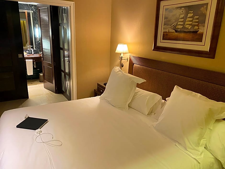 Seabreezehotelgambia.com