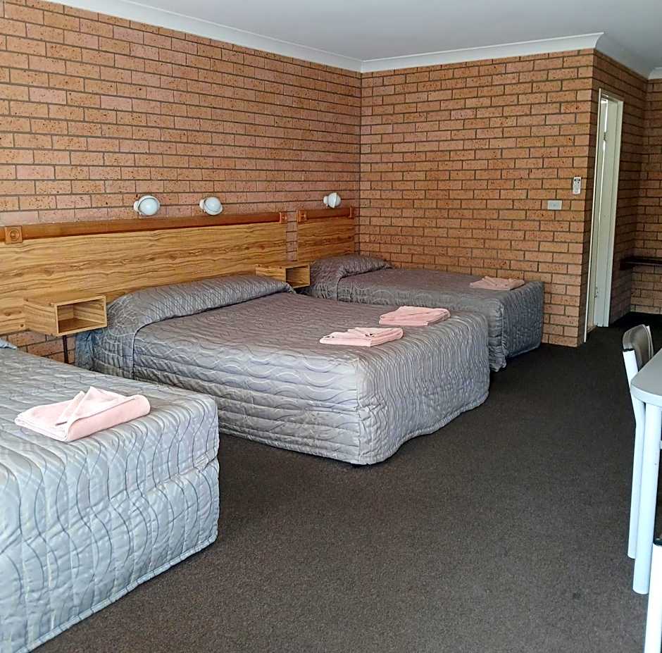 Aaron Inn Motel