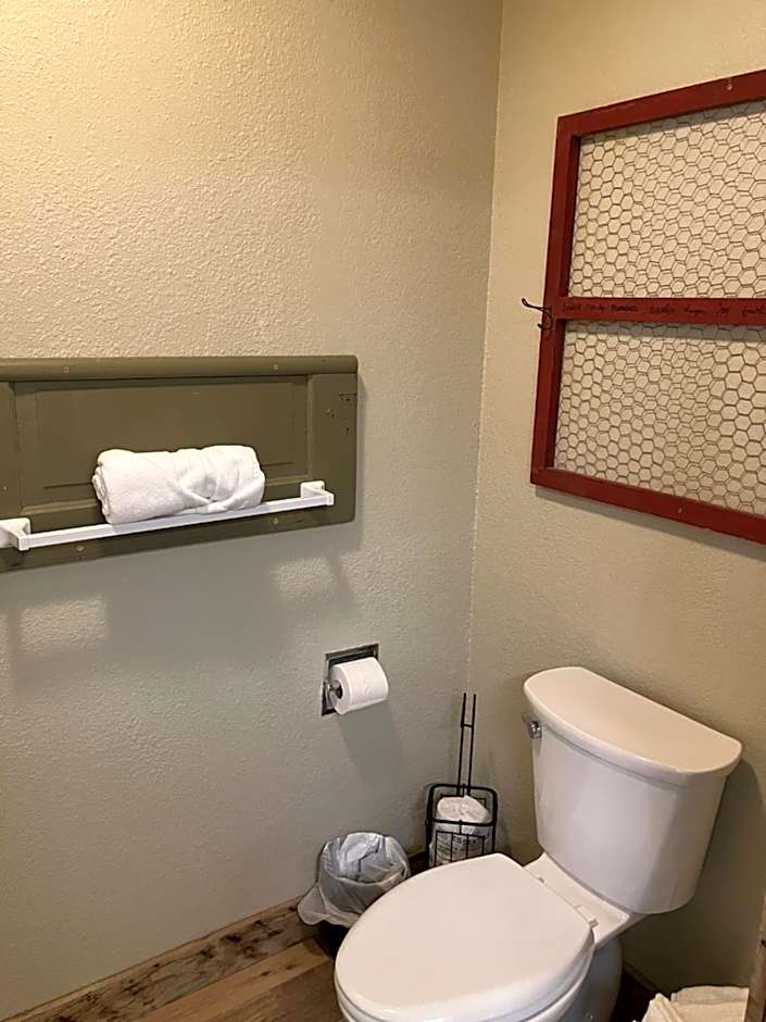 Prairie Rose Inn