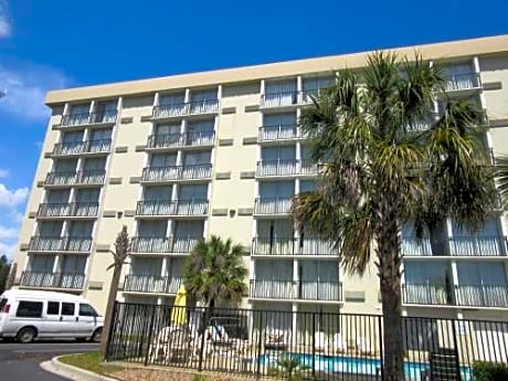 Charleston Grand Hotel