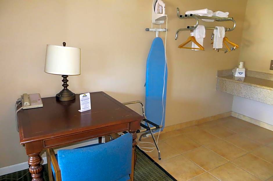 American Inn Stockton