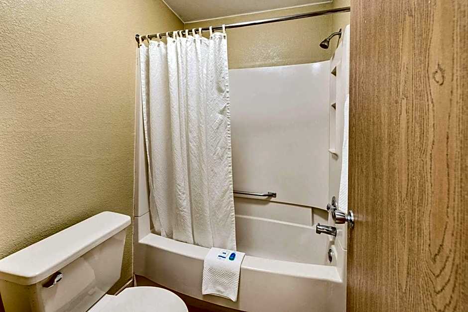 Rodeway Inn