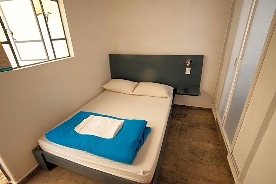 El Petate Hostel