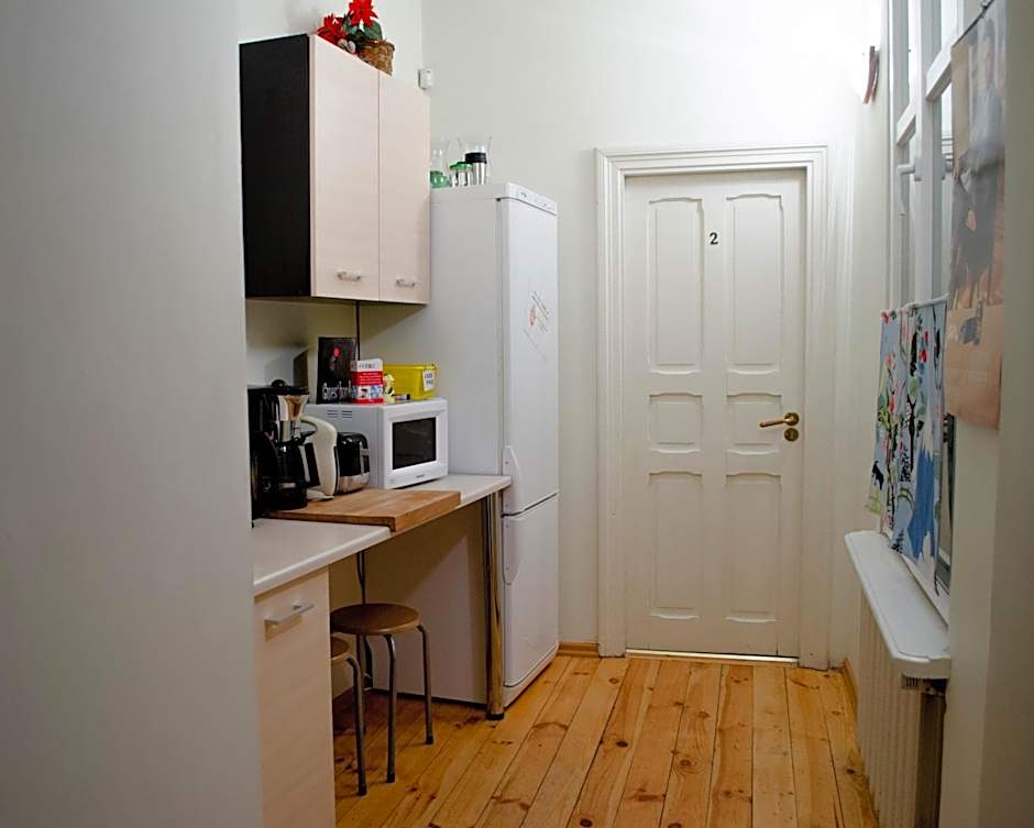 Red Nose Hostel with Self-Check In