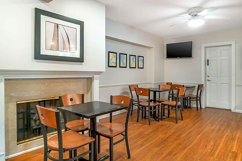 Best Western River Terrace