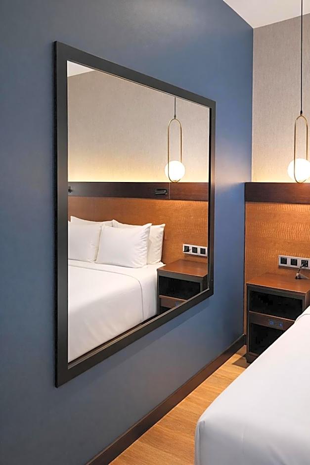 Hotel Mirage Brooklyn