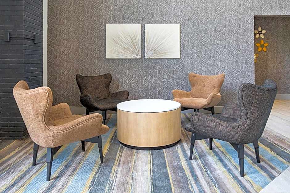 Holiday Inn Roanoke - Valley View By IHG