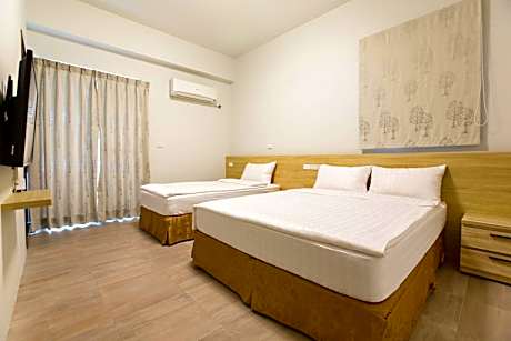 Basic Triple Room