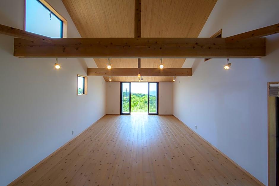 Ananda Chillage Yakushima