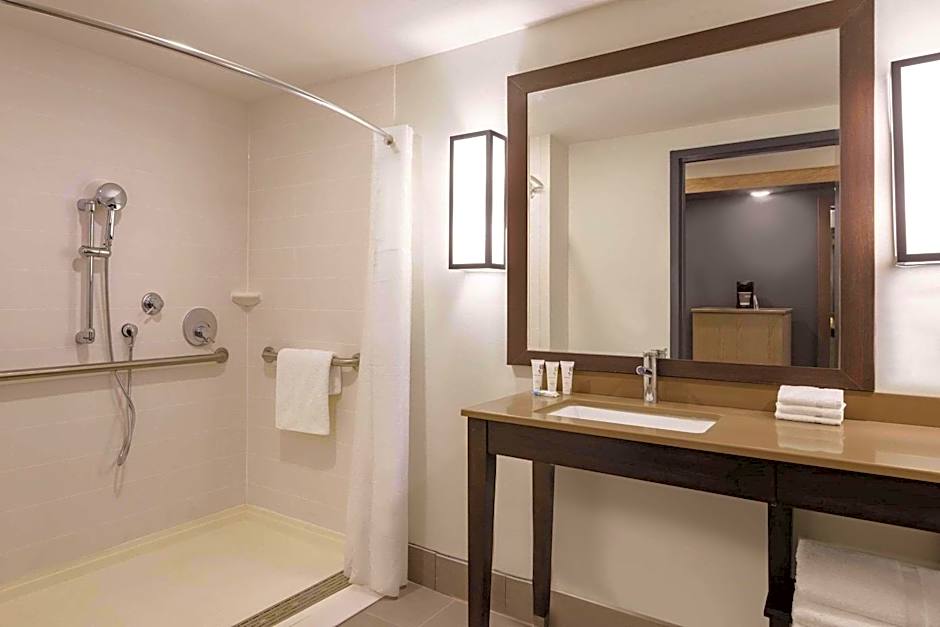 Country Inn & Suites by Radisson, Macon West, GA